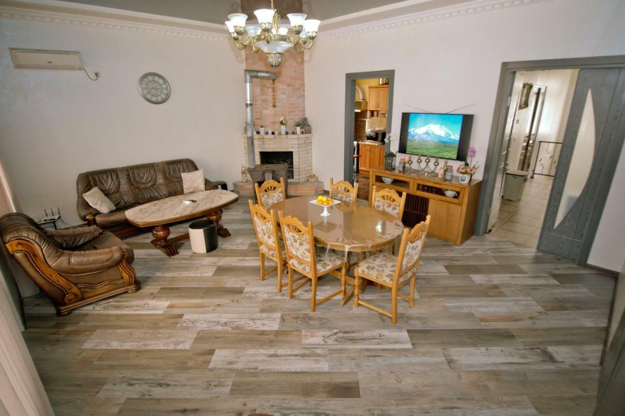 Guesthouse Mtsvane Koncxi 22 Mtsvane Kontskhi Eksteriør billede